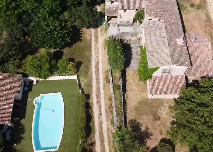 Riboleys - Mas Provencal Avec Piscine Privee